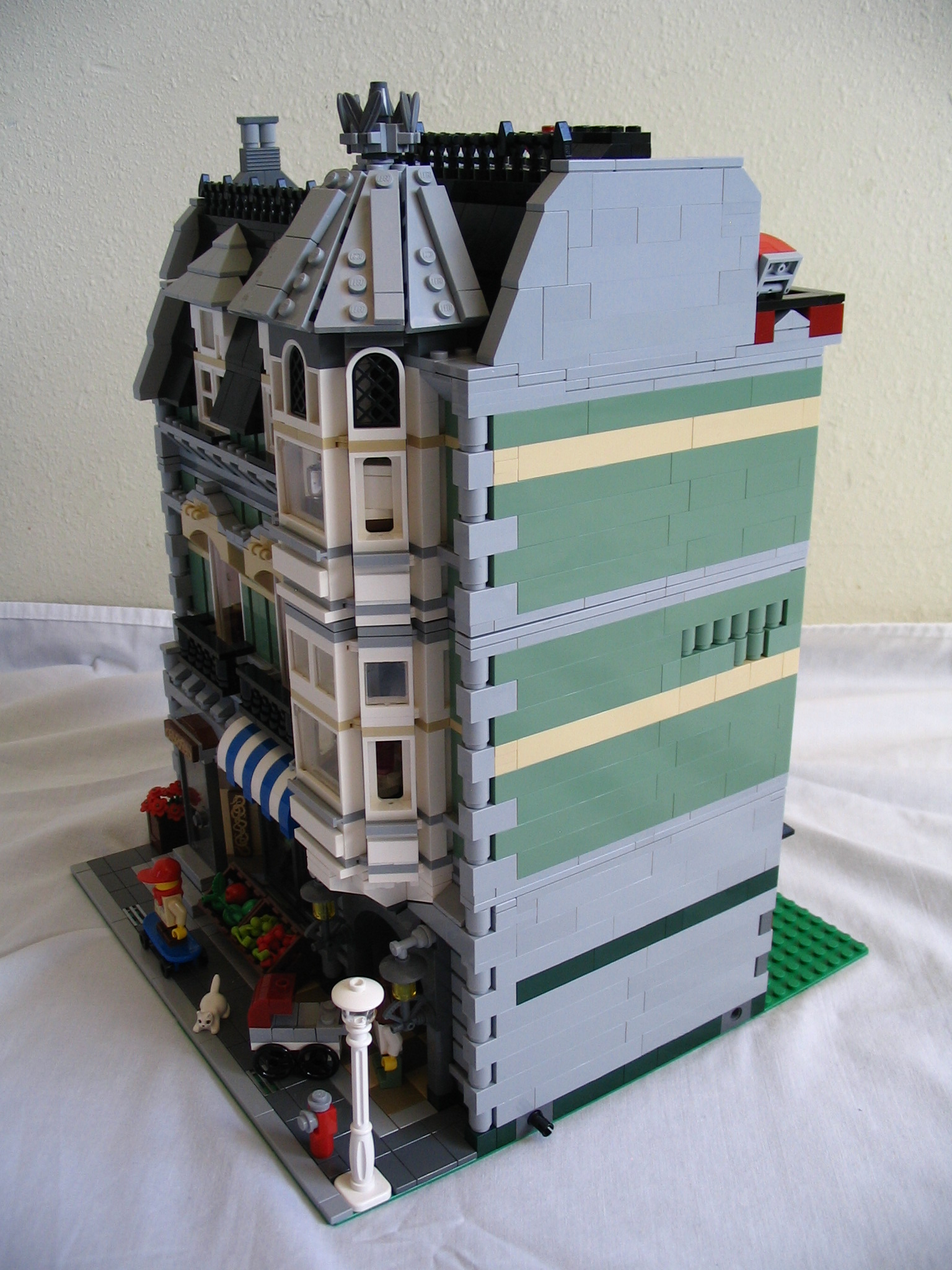 102_furnished_green_grocer.jpg