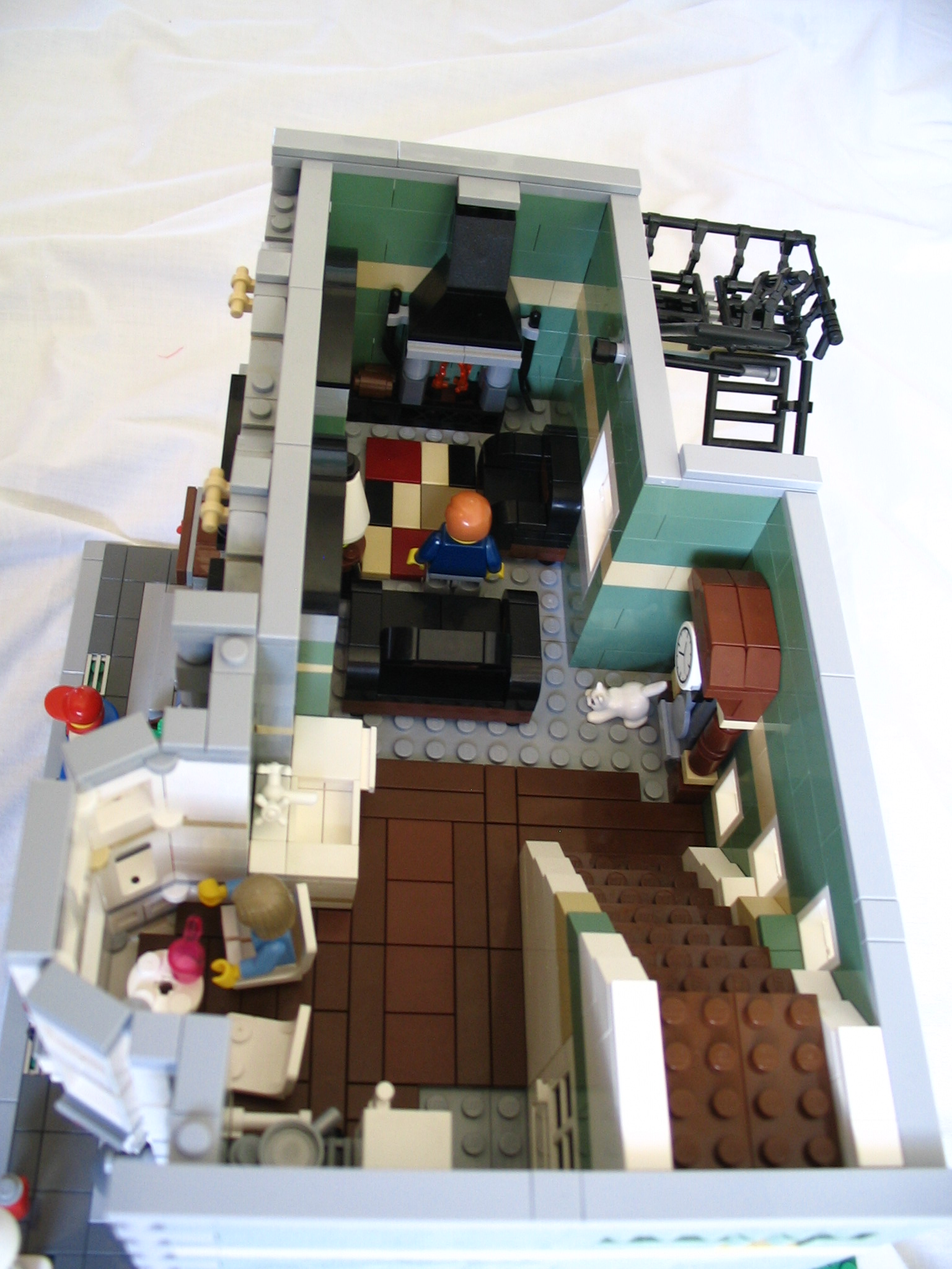 108_furnished_green_grocer.jpg