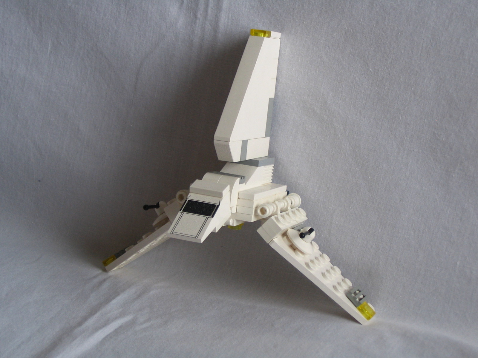 107_mini_shuttle.jpg