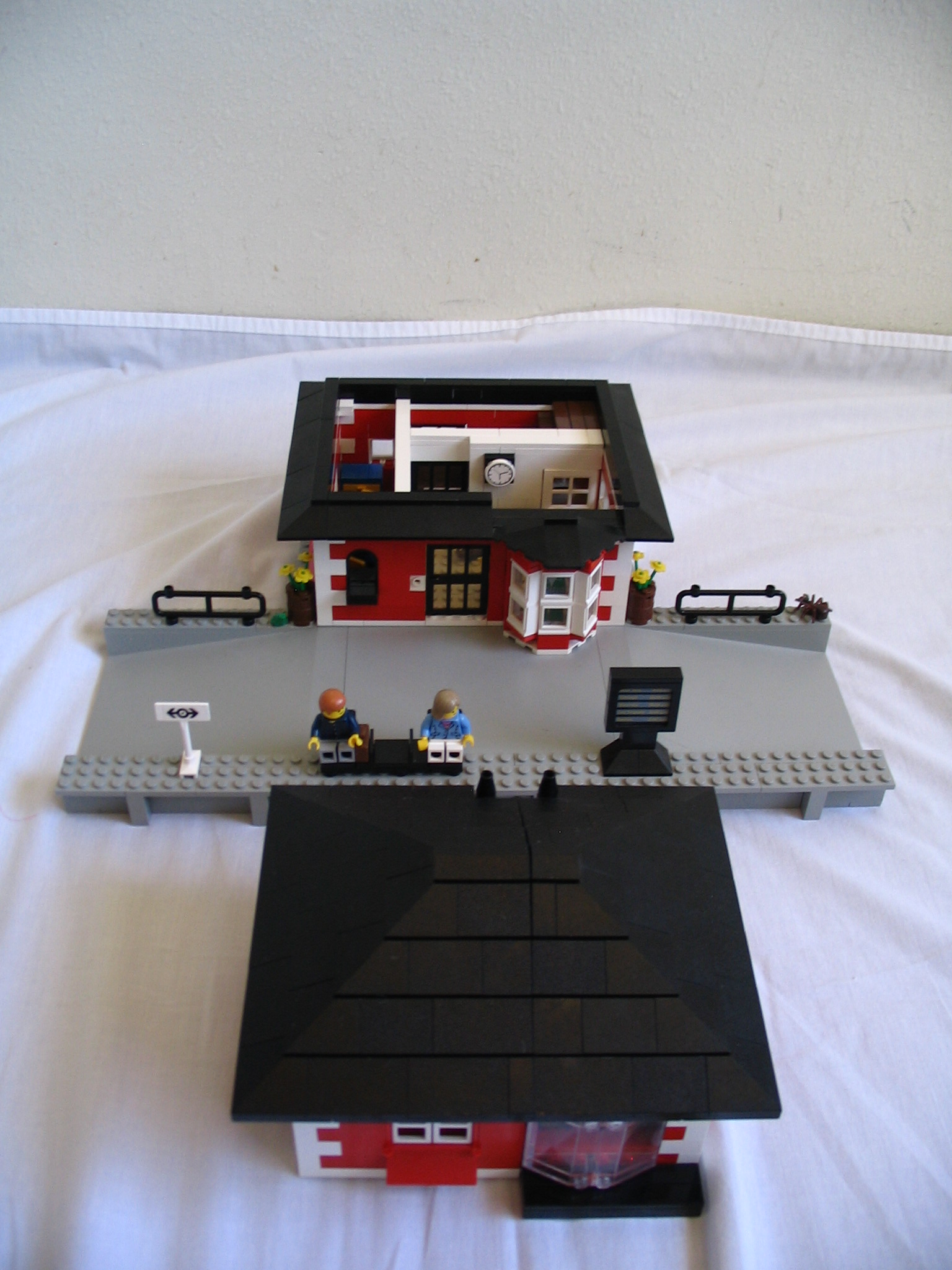 110_train_station.jpg