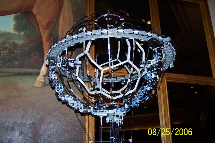 movingsphere.jpg