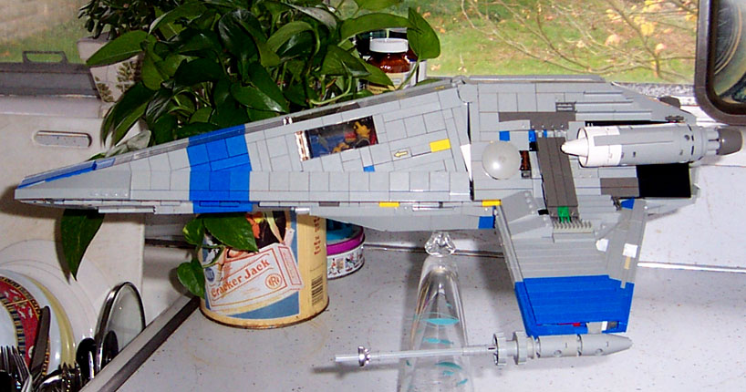 re-wing_flight_side.jpg