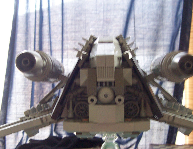 re-wing_rear_greb.jpg