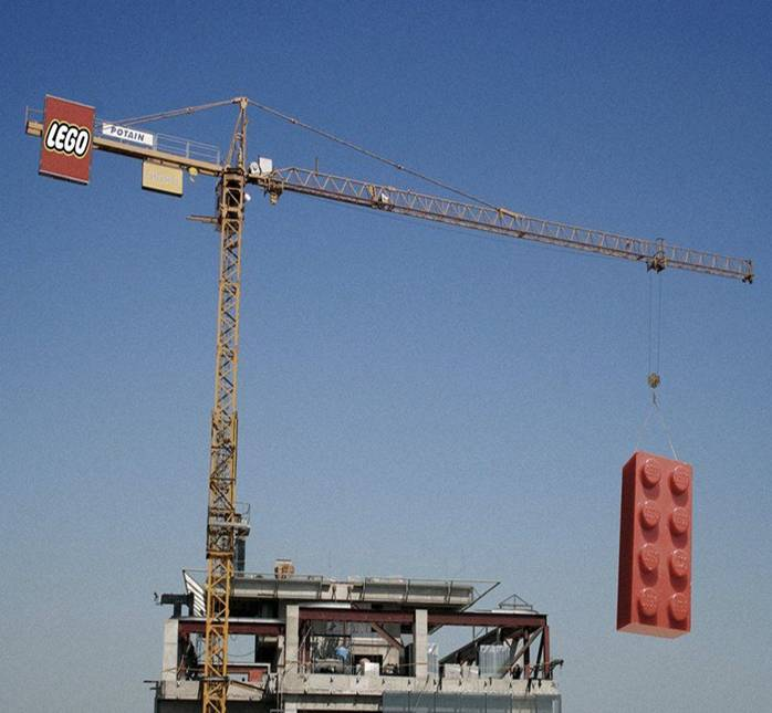 lego_crane.bmp