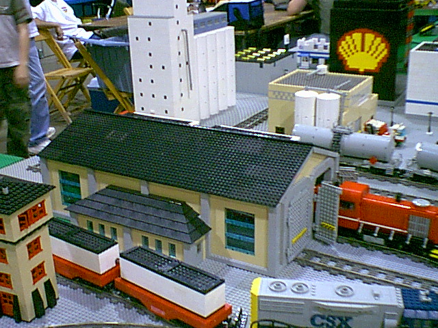 trainshed02.jpg