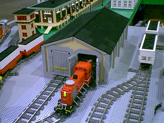 trainshed03.jpg