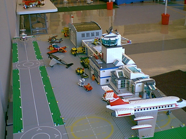airport01.jpg