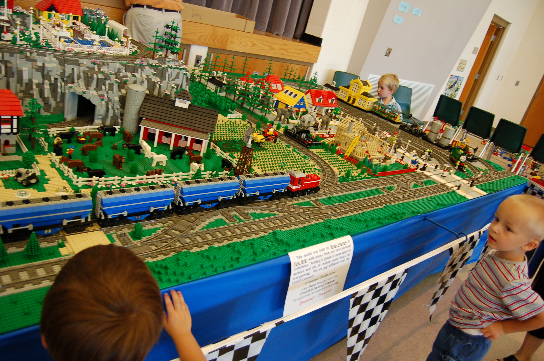 overview08.jpg