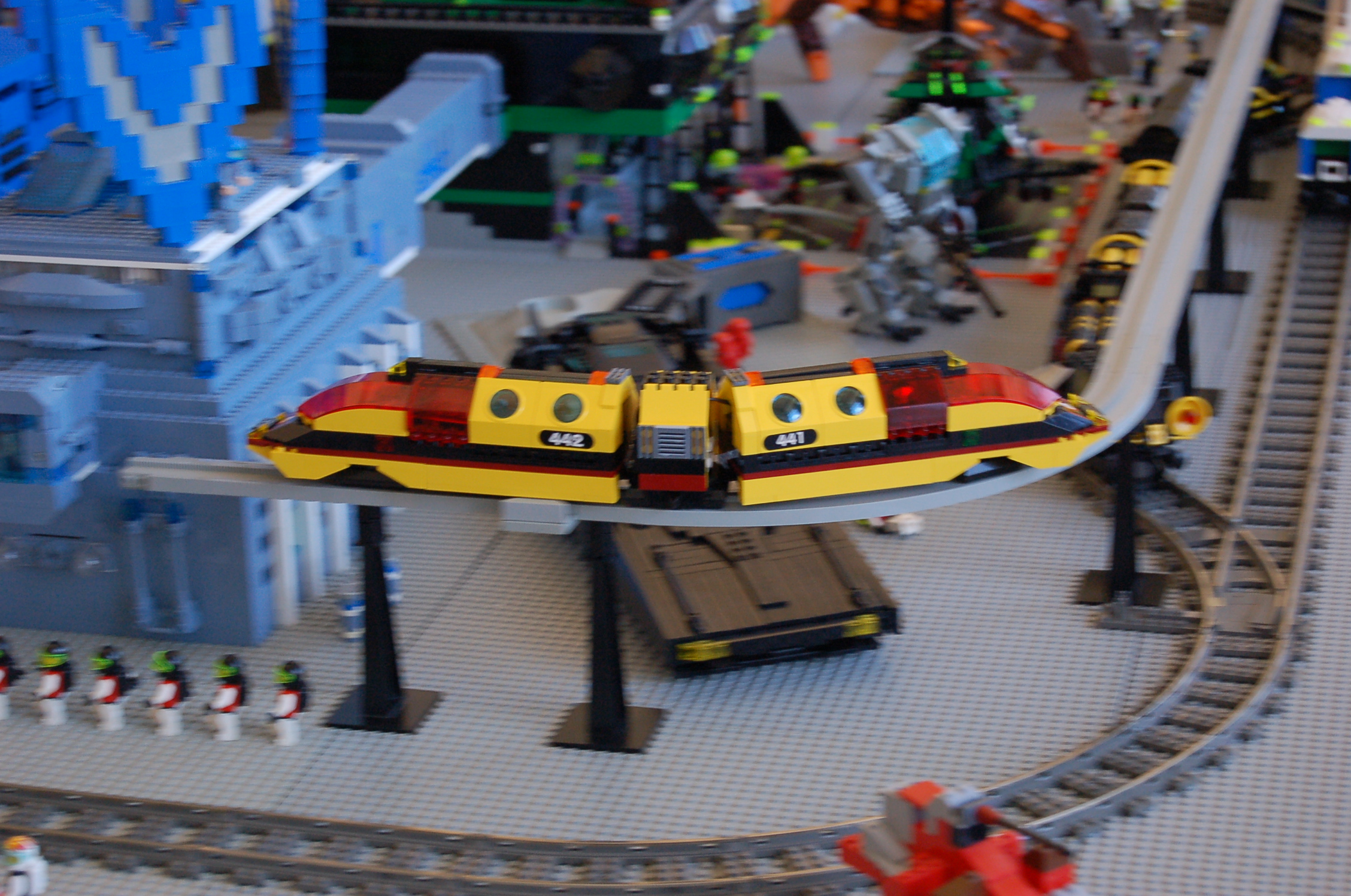 space08.jpg