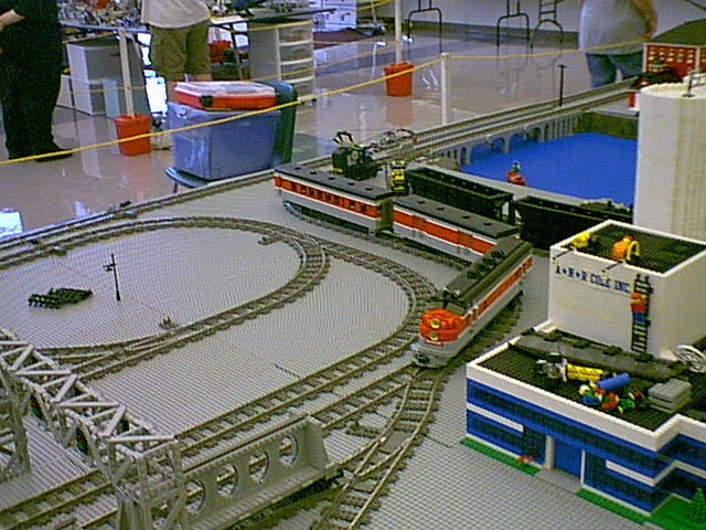 trains03.jpg