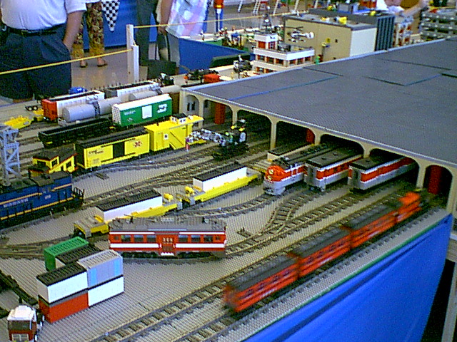 trainshed04.jpg