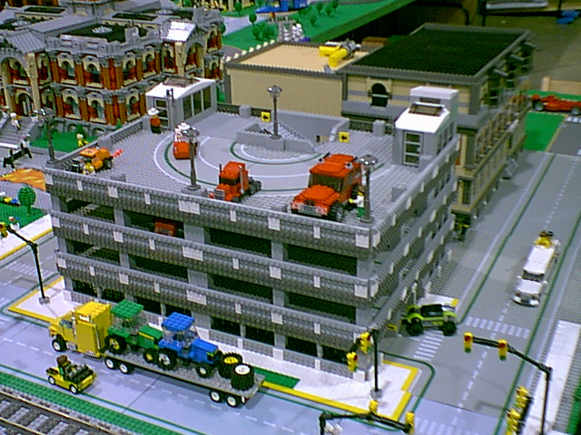parkinggarage01.jpg