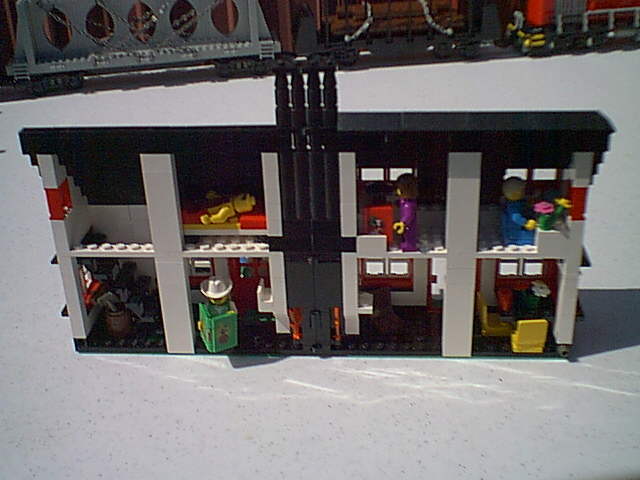 house02.jpg