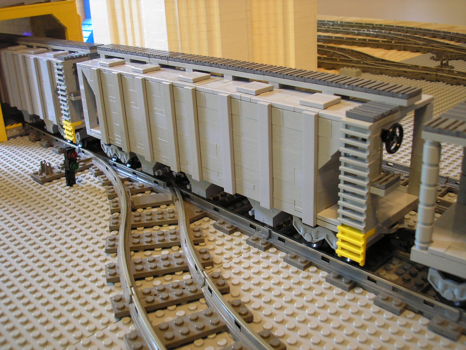 hopper01.jpg