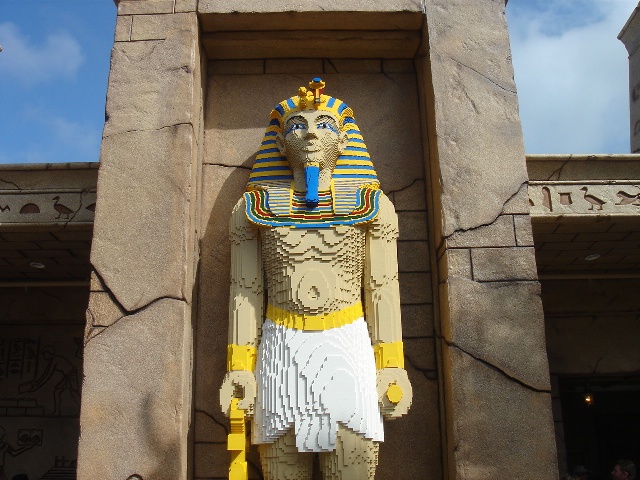 05pharoh1.jpg