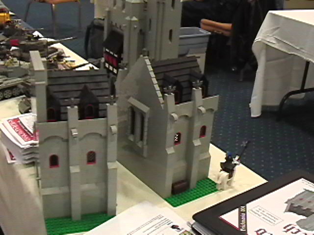 moc_castle-009.jpg