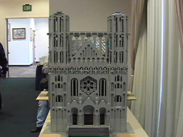 moc_castle-011.jpg