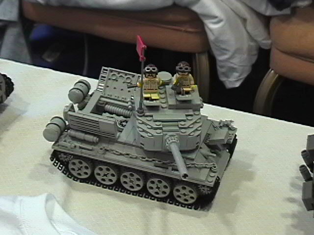 moc_tanks-046.jpg