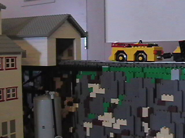 brickswest2003_0041.jpg