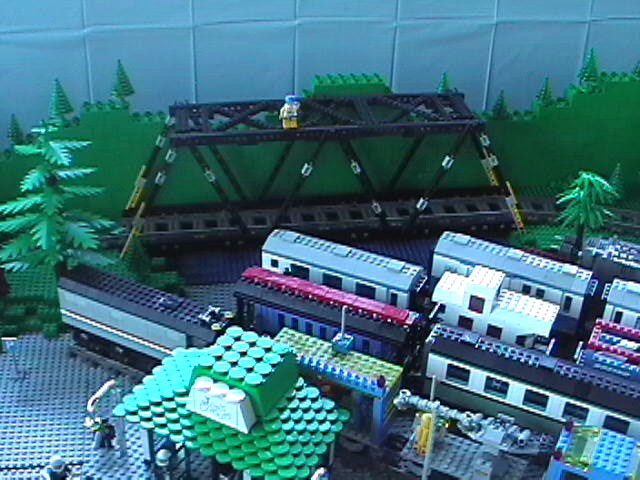 brickswest2003_0100.jpg