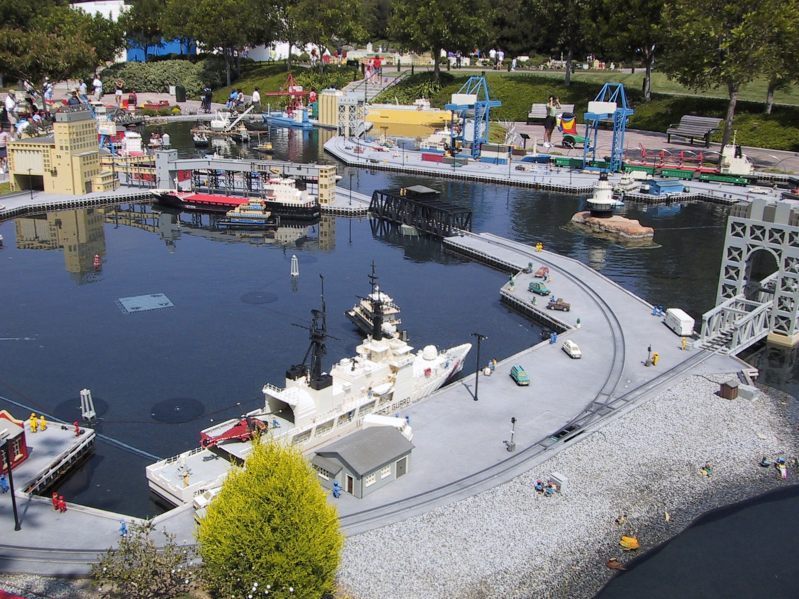 legoland2038.jpg