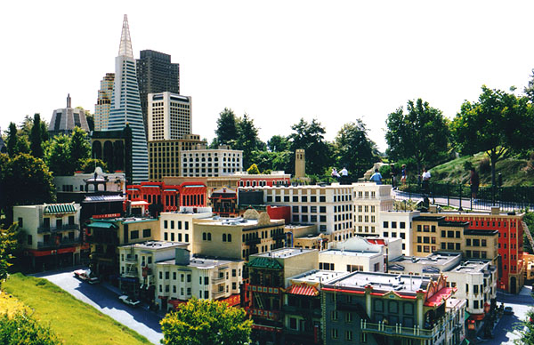legoland2071.jpg