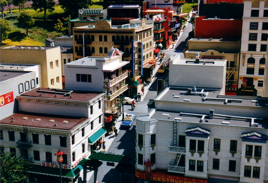 legoland2072.jpg