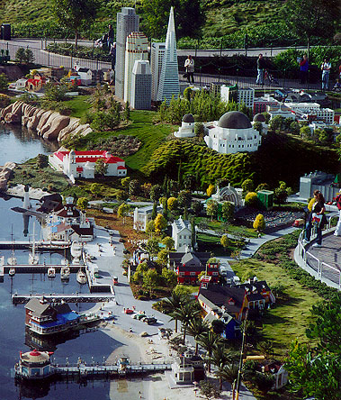 legoland1ca01.jpg