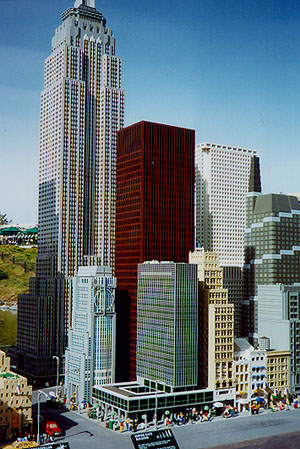 legoland1nyc03.jpg