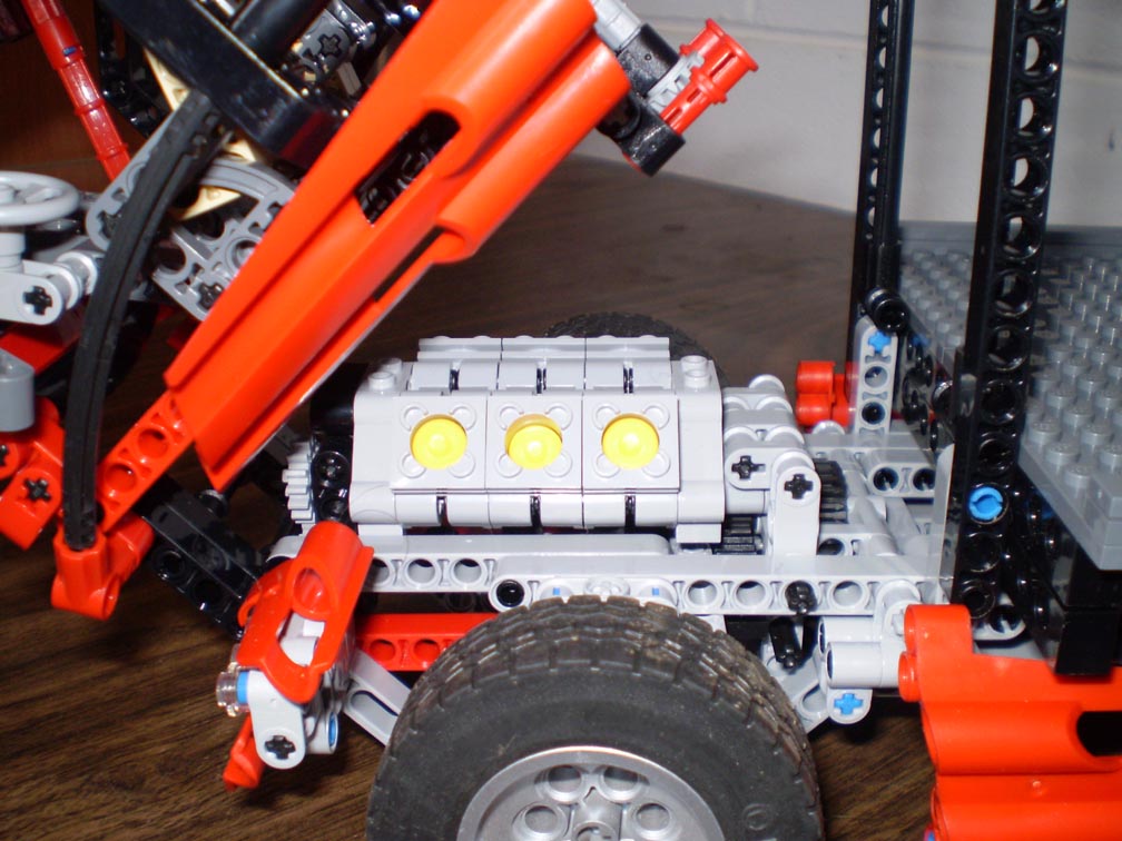 8436_standard_engine.jpg