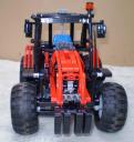 tractor_red_2.jpg