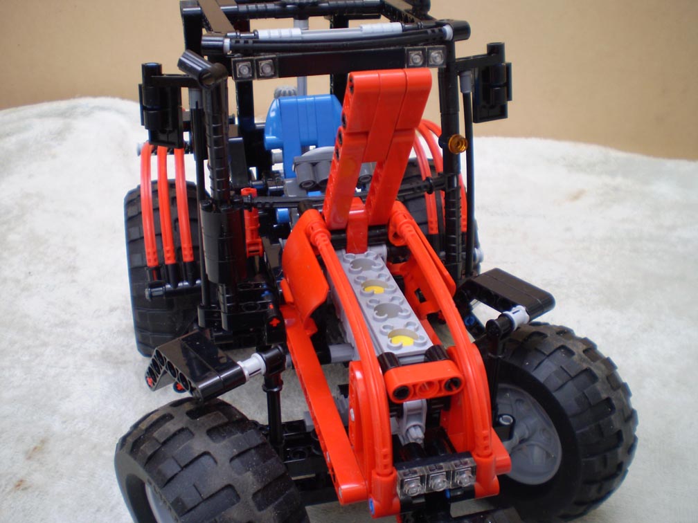 tractor_red_5.jpg