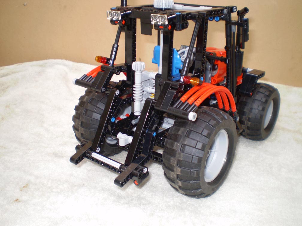 tractor_red_6.jpg