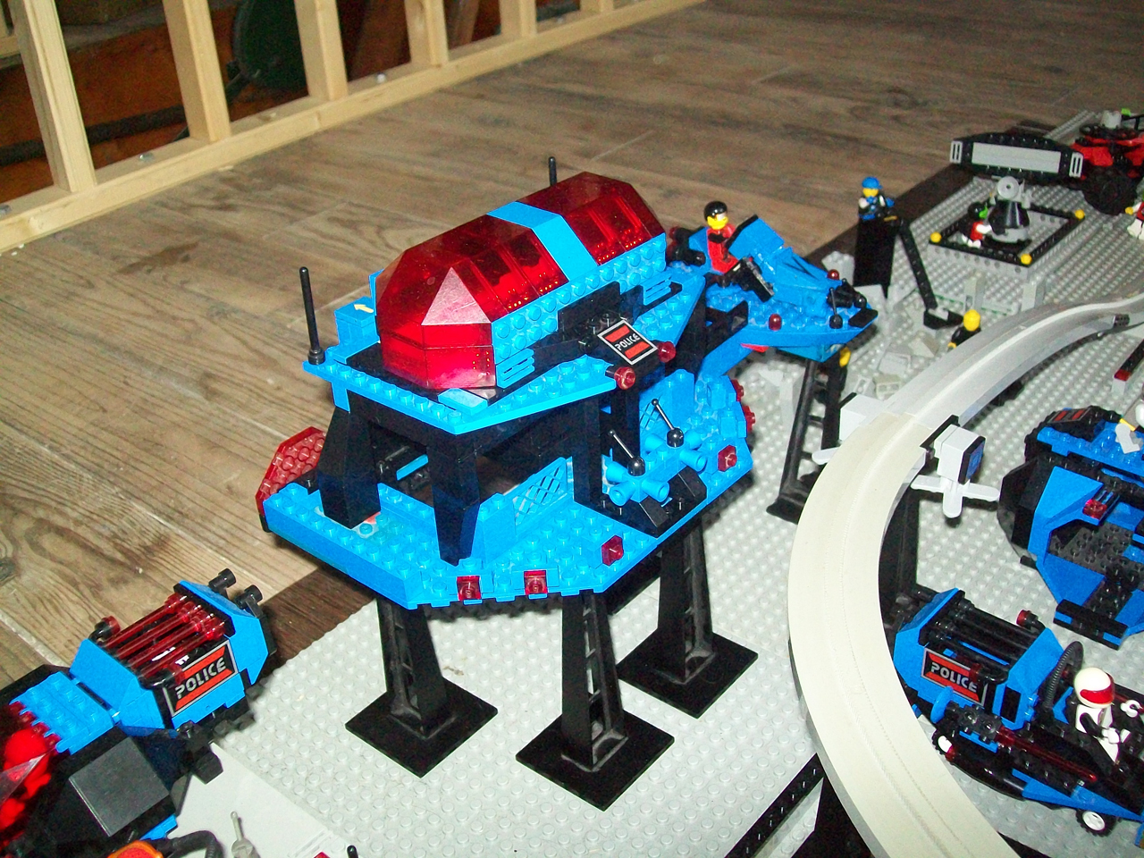 base-lego-espace-guillaume-et-david-tower-sp1-07.jpg
