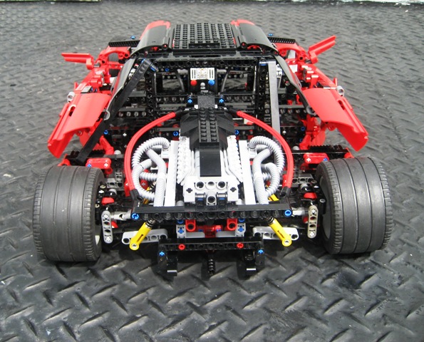technic_car_back_august_10_2009_026.jpg