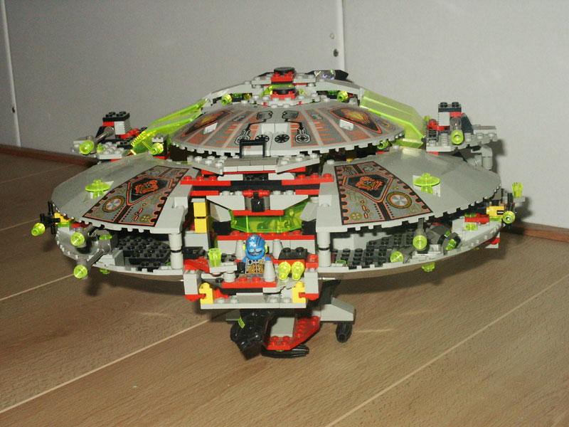 ufo_front.jpg