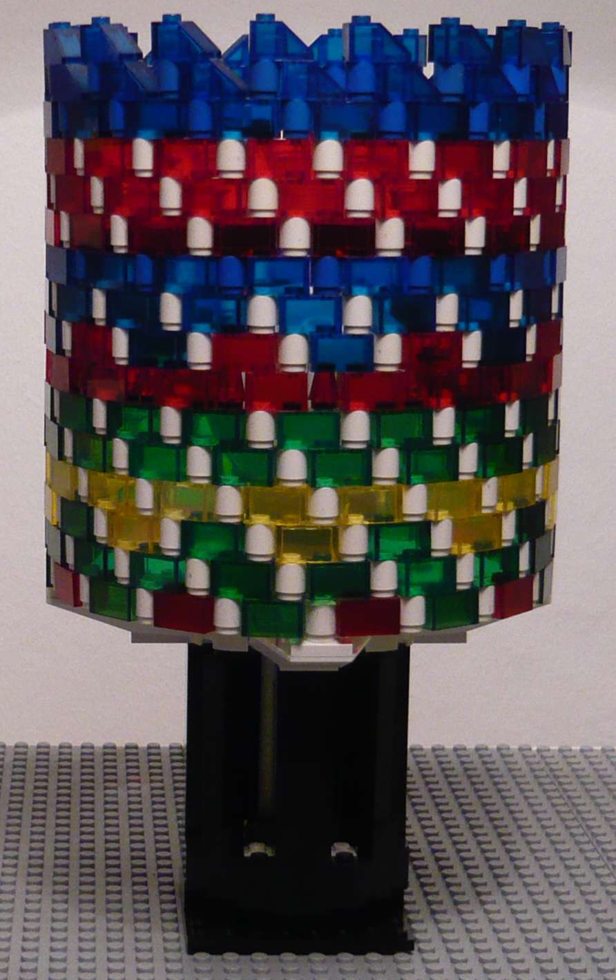 lego_lamp_art_deco_1.jpg