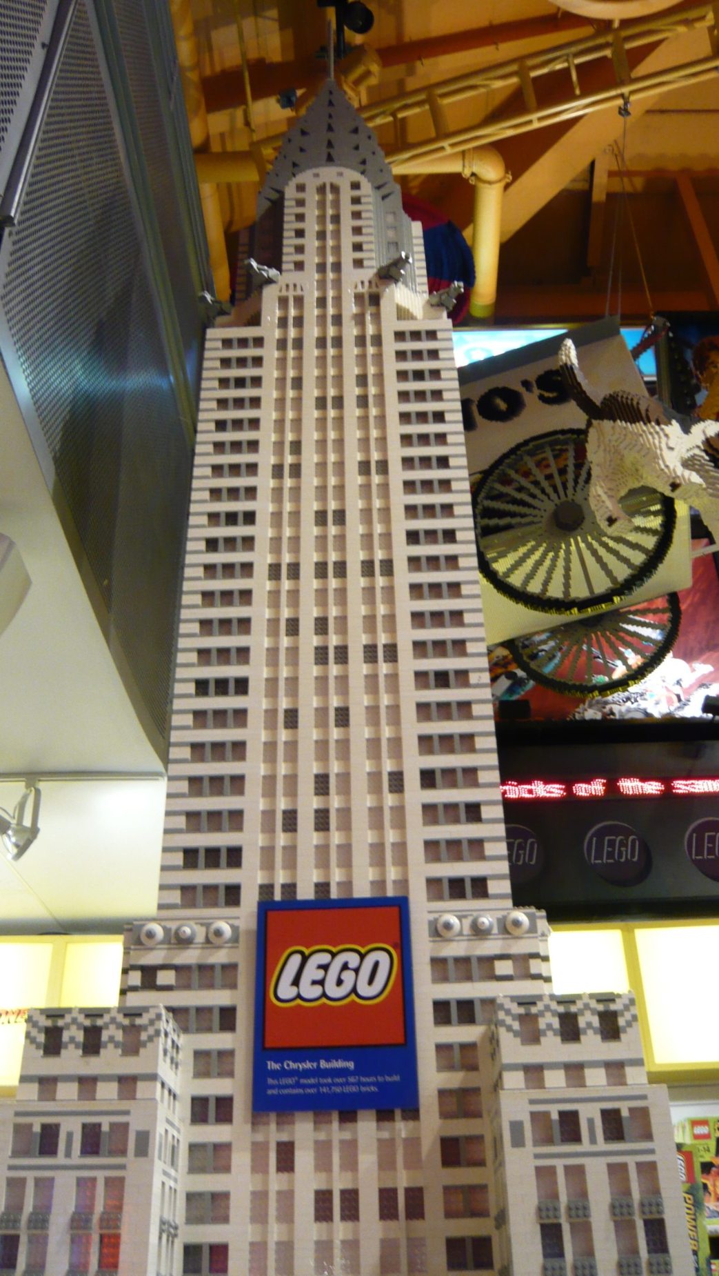 2_lego_chrysler_b_3toysrus.jpg