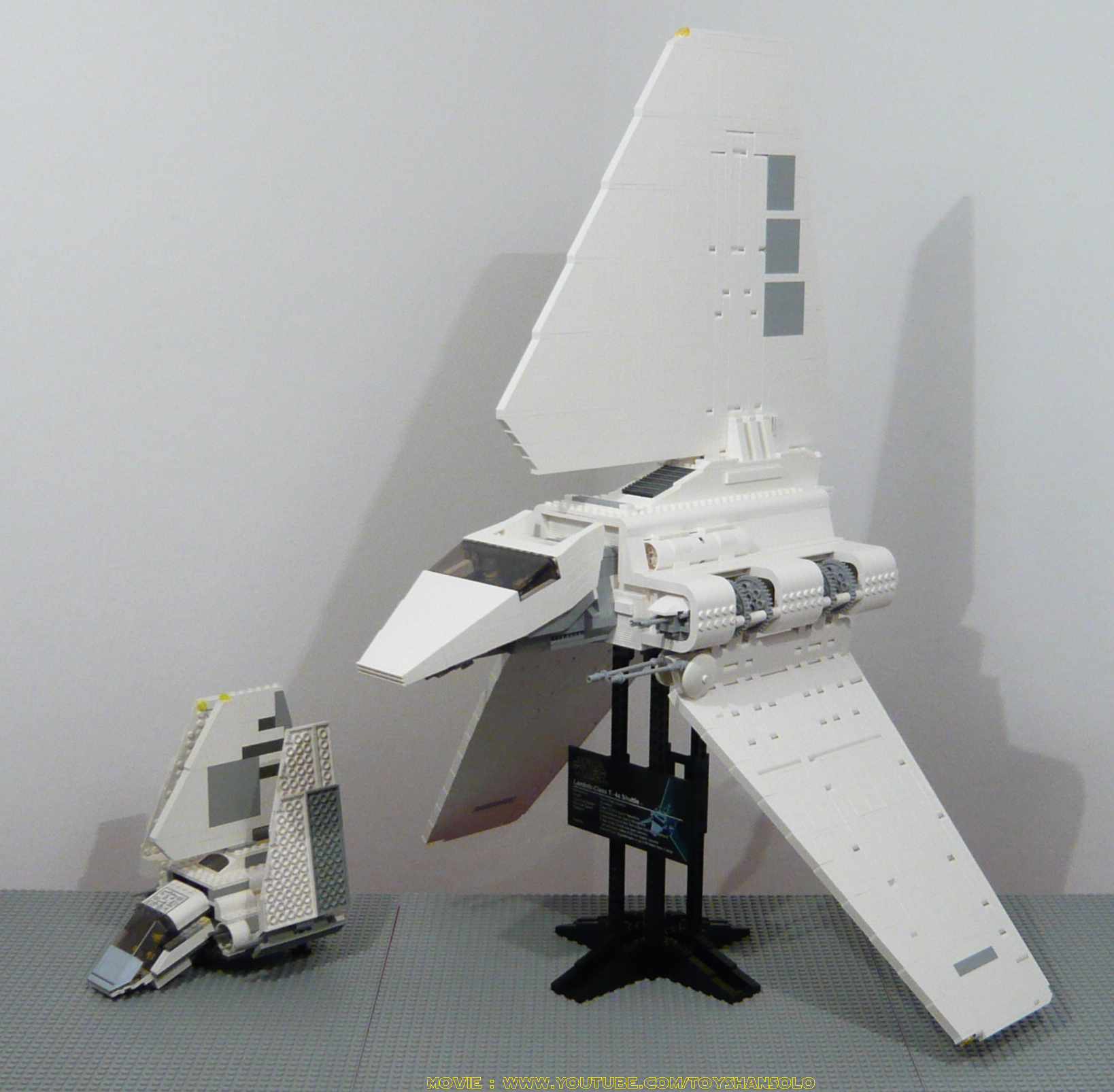 10000000_a1a_10212_1a_shuttle.jpg