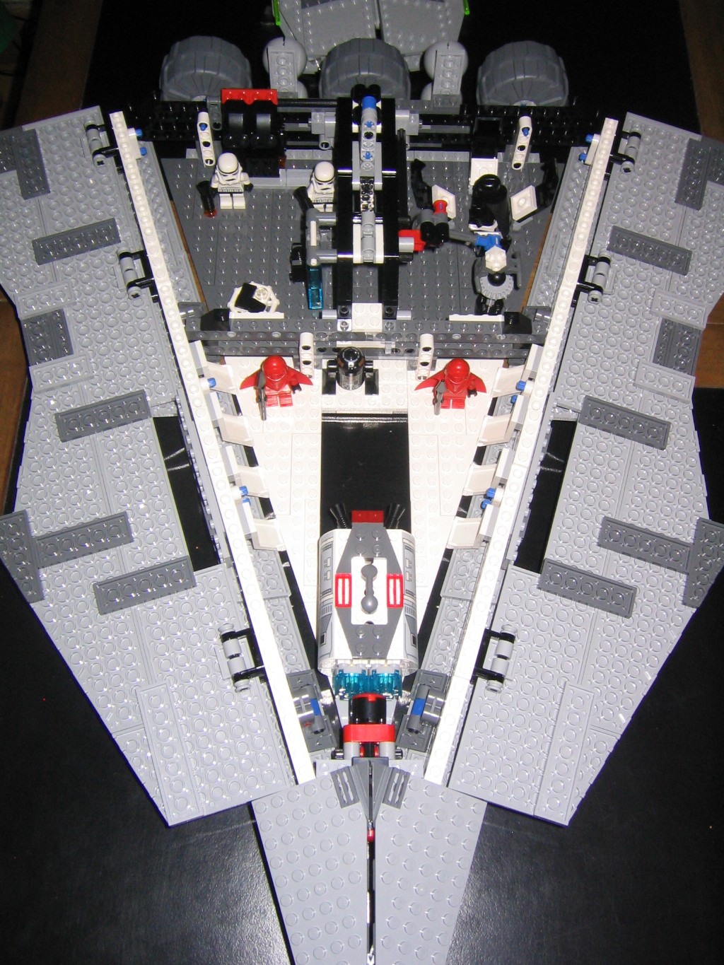 6211d.jpg