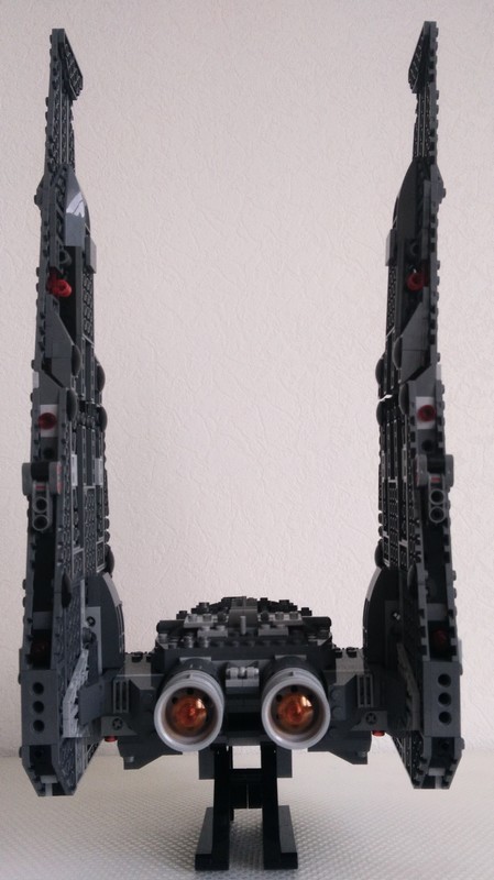 kylo3.jpg