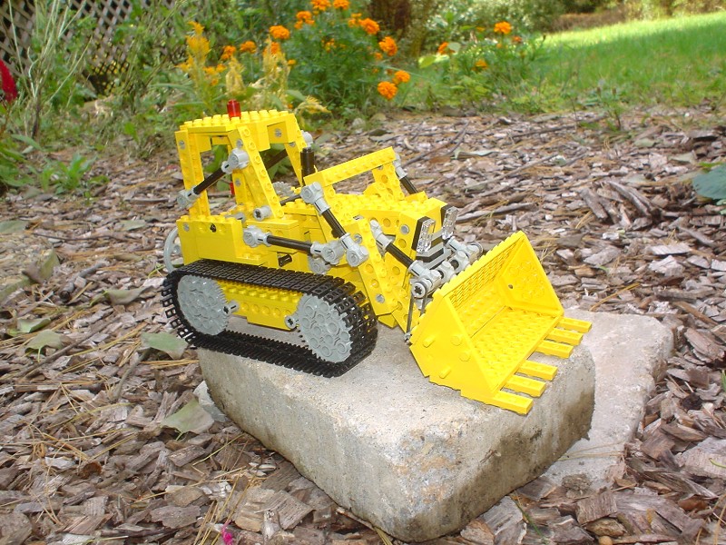 bulldozer16.jpg