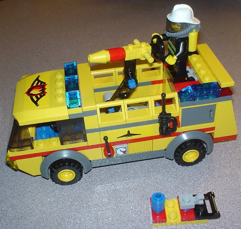 7891-airport-firetruck-01.jpg