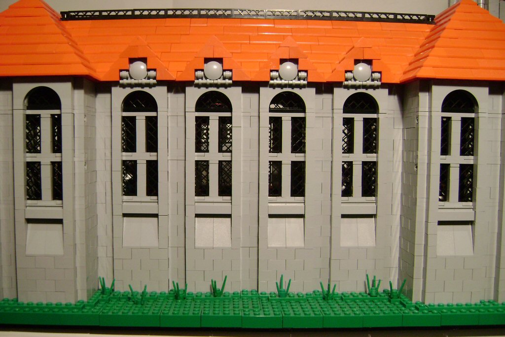 21crownmanor.jpg
