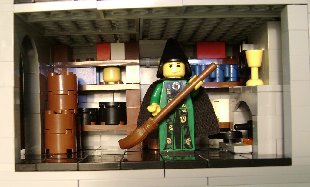 39crownmanor.jpg