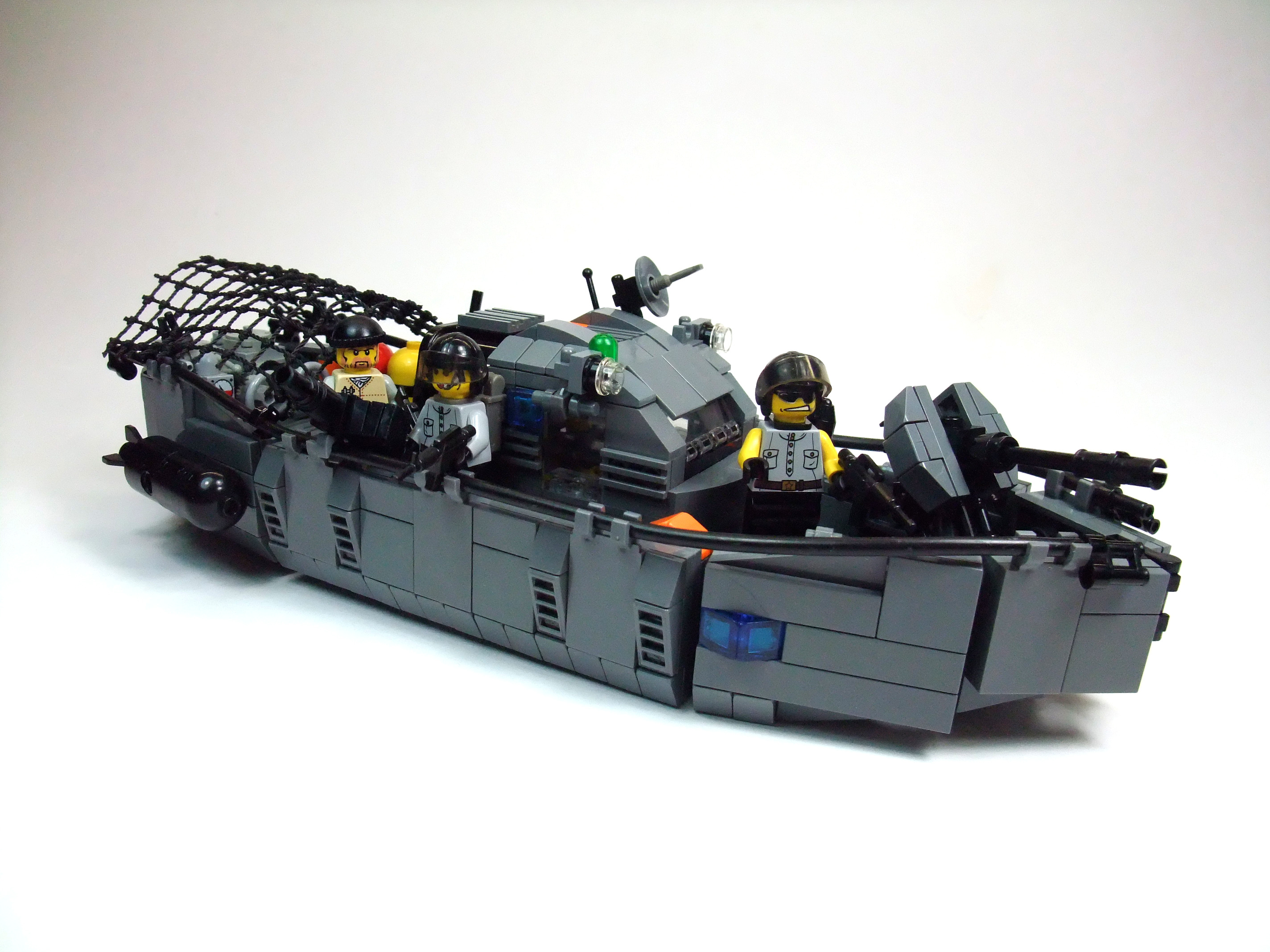 crimsonwolf03.jpg