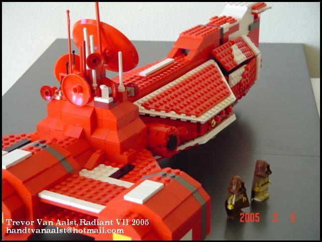 radiantvii02.jpg