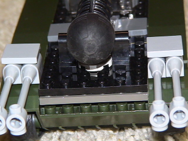 tank_lgo_005.jpg