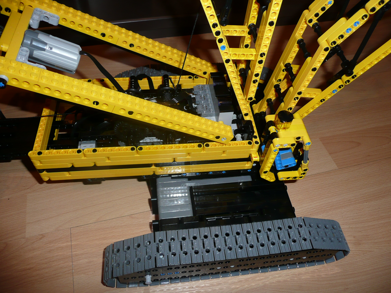 crawler_crane_003.jpg