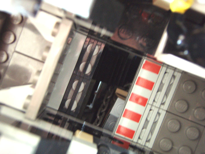 eureka_4_ship_114.jpg